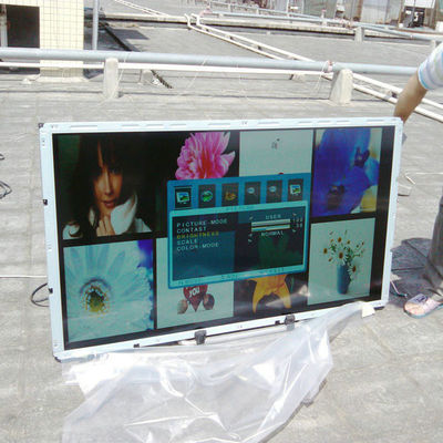 ซื้อ 55 นิ้วภายนอกจอ LCD ความสว่างสูง 1500cd / m2 ความสว่างสูงโดยไม่ต้องกลัวแสงอาทิตย์ตรงภาพชัดเจน online manufacture